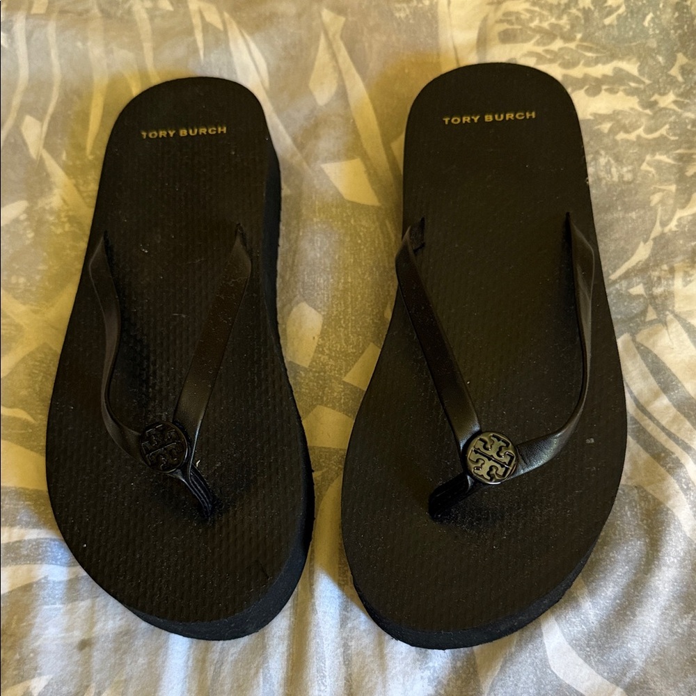 Tory Burch Classic Black Sandals